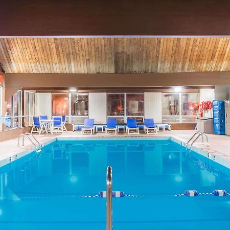 The Niagara Inn Ниагара-Фолс Экстерьер фото
